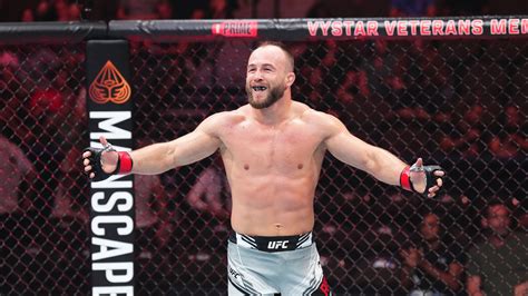 UFC 295 Highlight Video: Mateusz Rebecki Armbars Roosevelt .